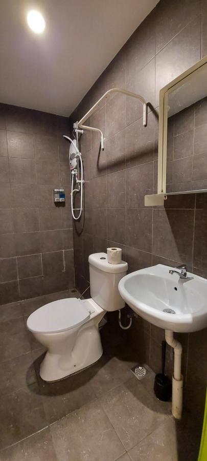 Olive Bedz Hotel Тамбун Екстериор снимка