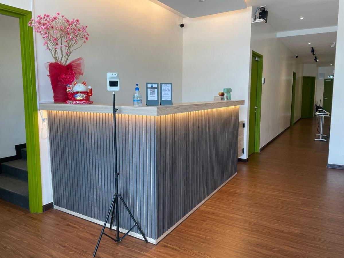 Olive Bedz Hotel Тамбун Екстериор снимка