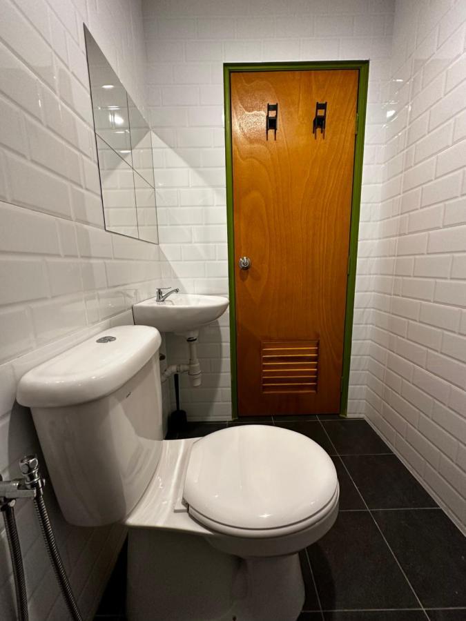 Olive Bedz Hotel Тамбун Екстериор снимка