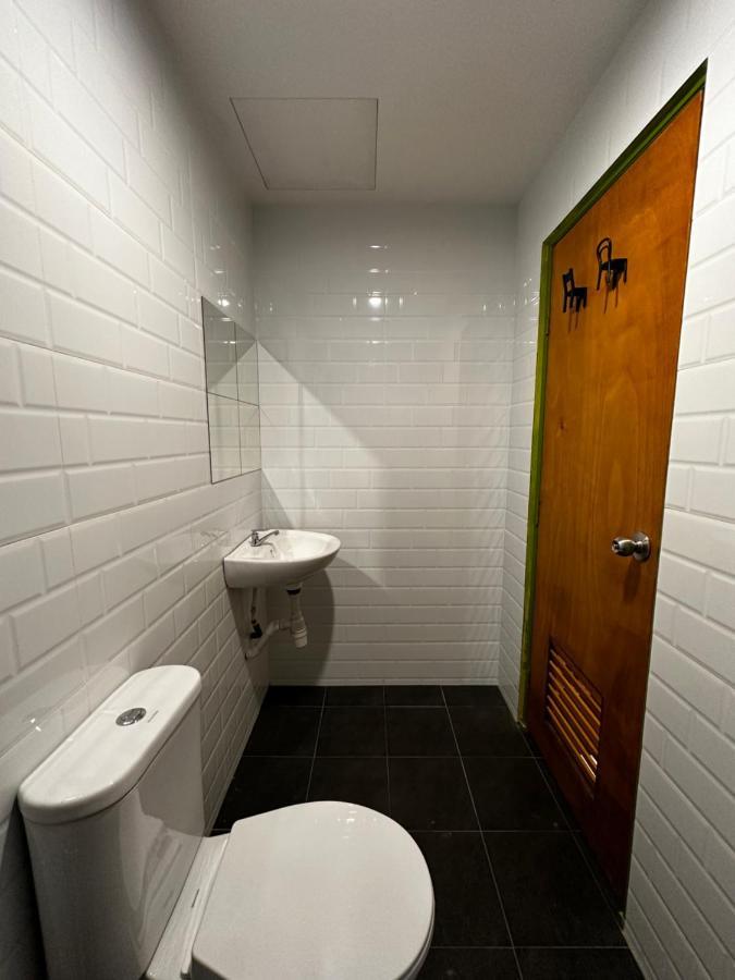 Olive Bedz Hotel Тамбун Екстериор снимка