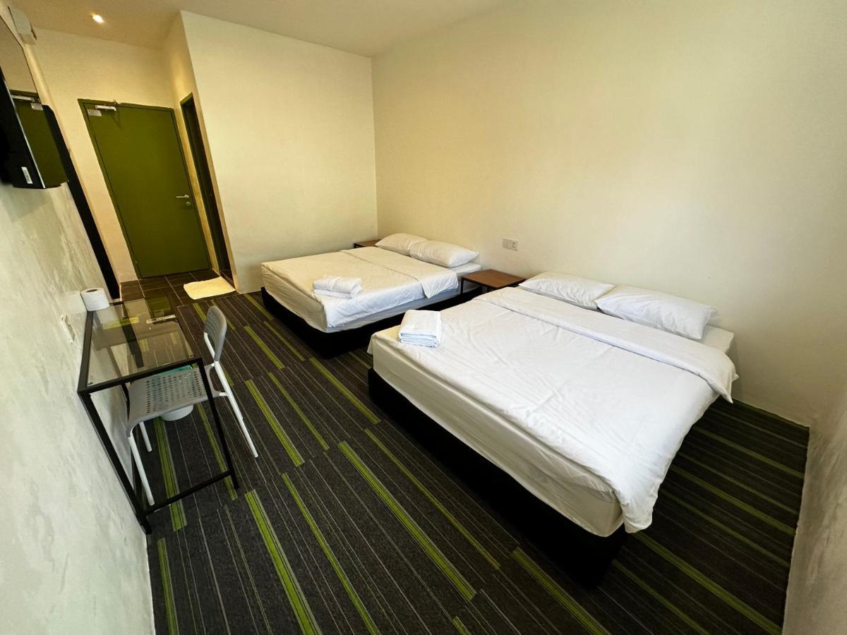 Olive Bedz Hotel Тамбун Екстериор снимка
